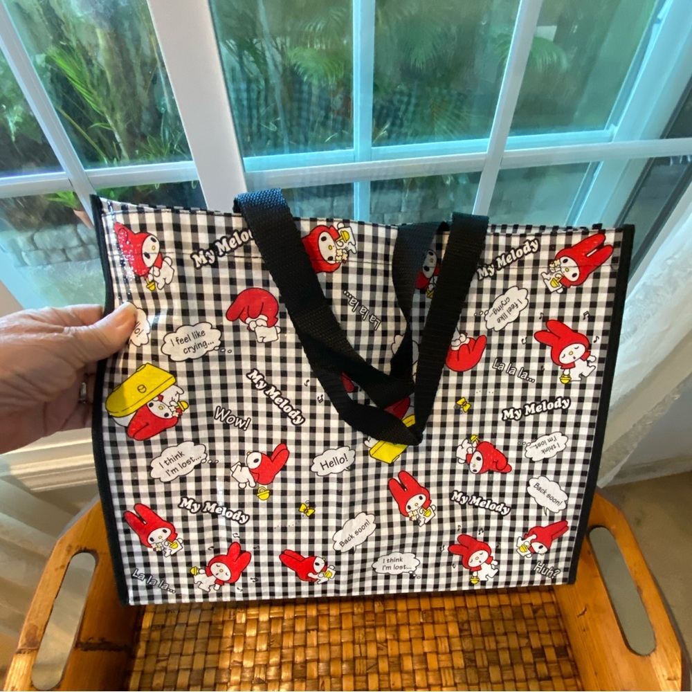 SANRIO My Melody Vinyl Reusable Shopping Bag♥️💛 ‼️PRICE DROP‼️